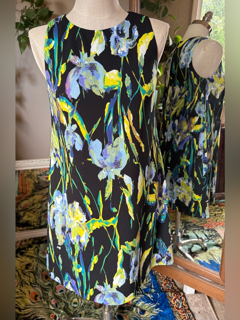 Jones Studio black yellow violet floral dress, size 8